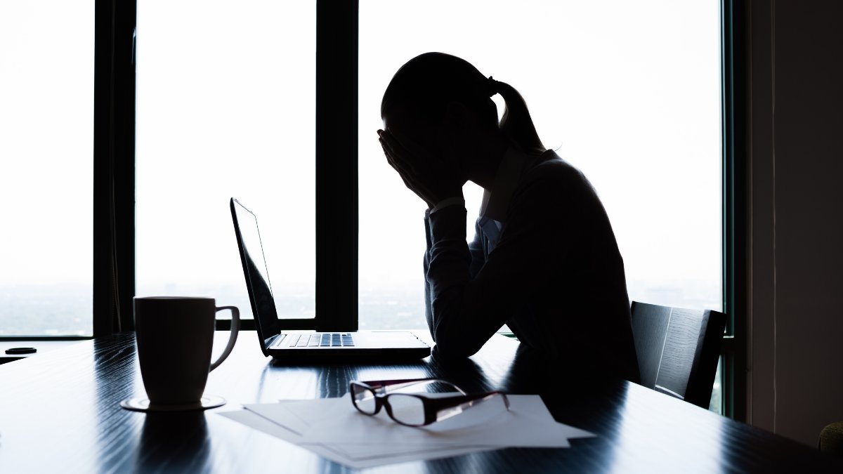 Sales Execution Standards: Why Sales Feels Harder as Your Company Grows